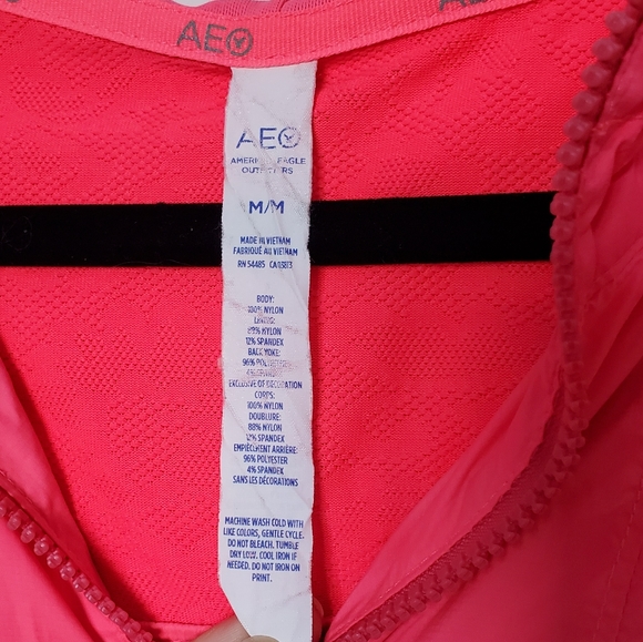 AEO Coral Pink Lightweight Windbrraker Sz. Medium - Picture 6 of 6